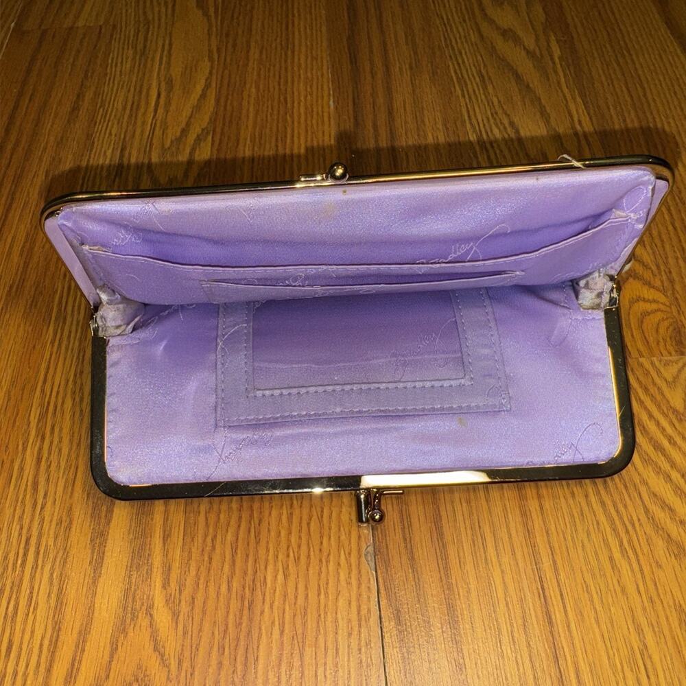Vera Bradley Plum Petals Kiss lock Quilted Clutch - Picture 4 of 4